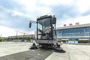 Application of Kärcher KM 210/180 R Classic Ride-On Sweeper at High-Speed Railway Station Squares.