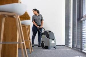 Kärcher Carpet Cleaner BRC 30/15 C